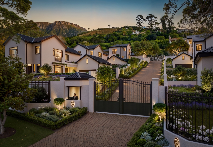 5 Bedroom Property for Sale in Constantia Western Cape